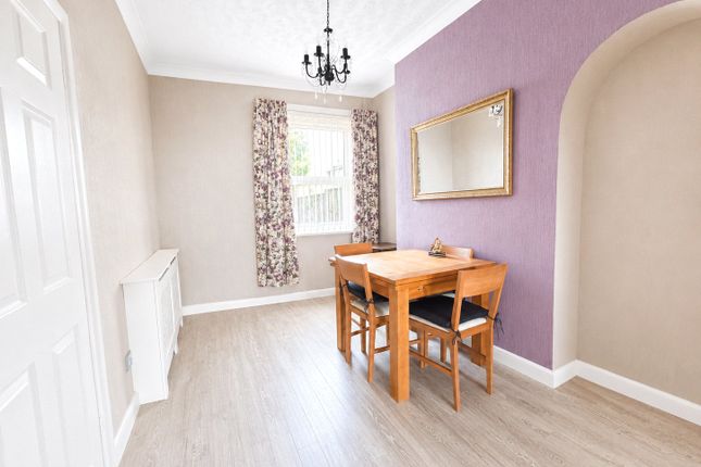 87, Brookdale Road, London photo 4