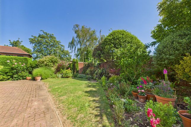 Hambleside Court, Hamble Lane, Southampton photo 2