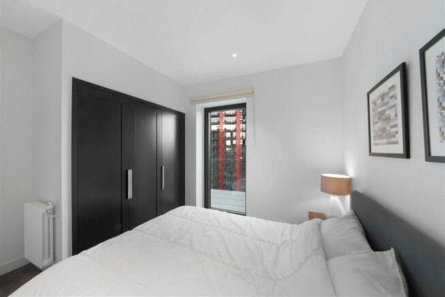 Flat for sale in Modena House, 19 Lyell Street