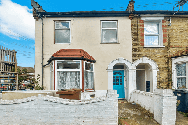 Thumbnail End terrace house for sale in Northbank Road, London