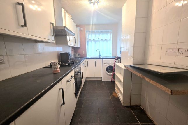 Flat 1, 9, College Avenue, Harrow photo 5