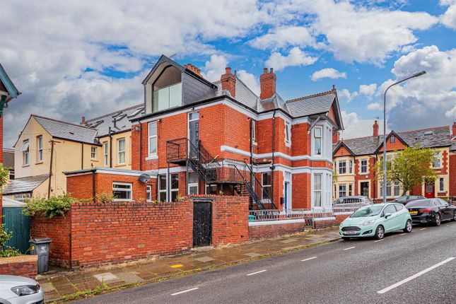 Flat for sale in Amesbury Road, Penylan, Cardiff