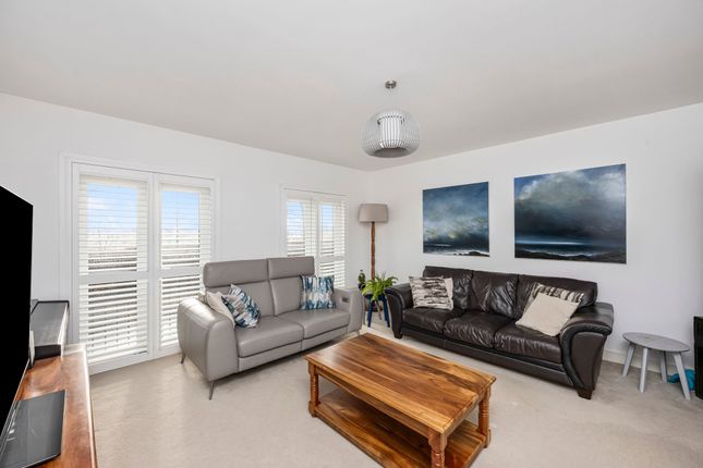 74 Parsonage Road, Horsham photo 2