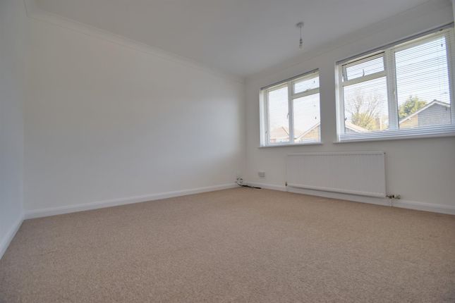 12, Ashlyn Close, Hertfordshire photo 4