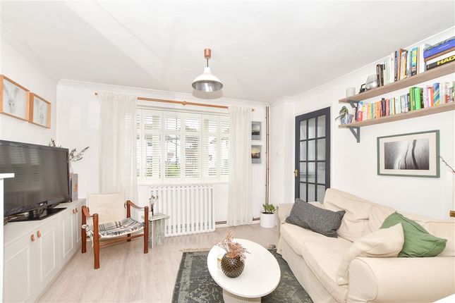 Woodleigh Road, Burgess Hill photo 3