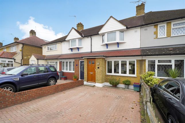 Thumbnail Property for sale in The Alders, Hanworth, Feltham