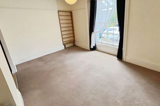 4, Hansdon Lodge, Heavitree, Exeter photo 3