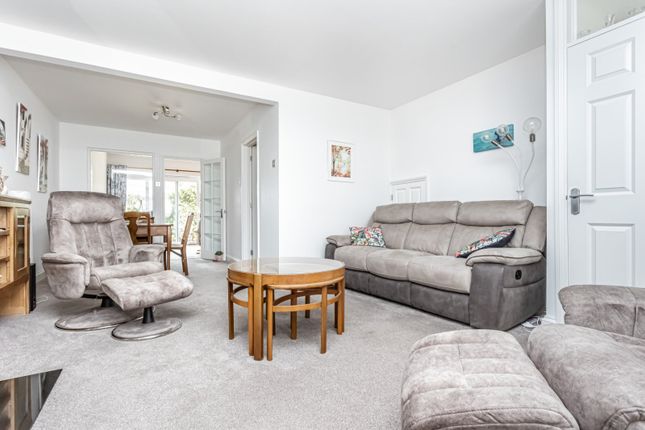 6, Hawkhurst Close, Birchington photo 3