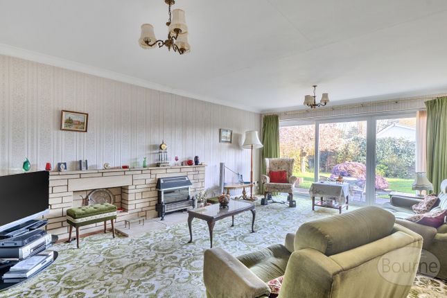 17, Birch Grove, Cobham photo 4