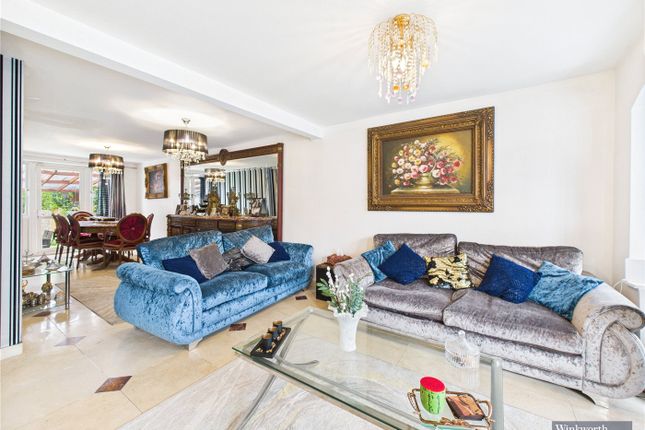 28, Harley Crescent, Middx photo 2
