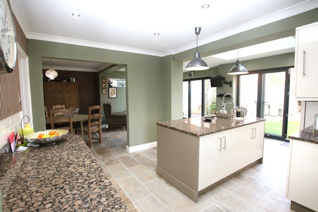 6, Cypress Court, Dunmow photo 3