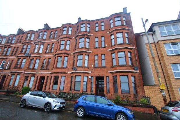 Flat to rent in Somerville Drive, Glasgow