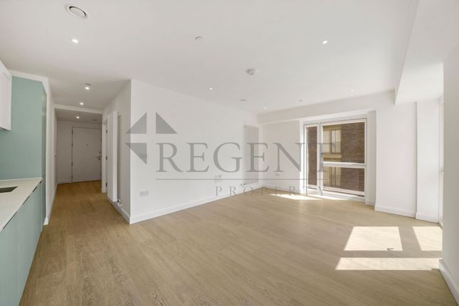 7, X - 605 Botanist House, Seagull Lane, London photo 3