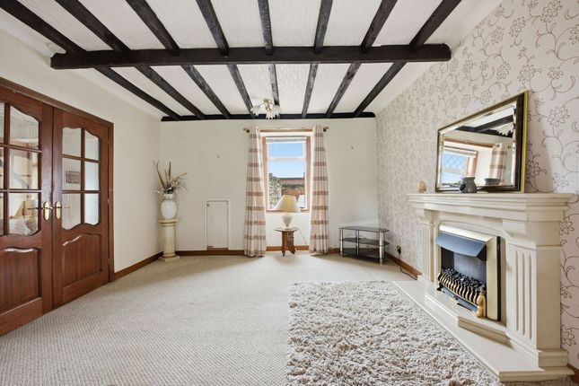 49 Kilbagie Street, Alloa photo 3