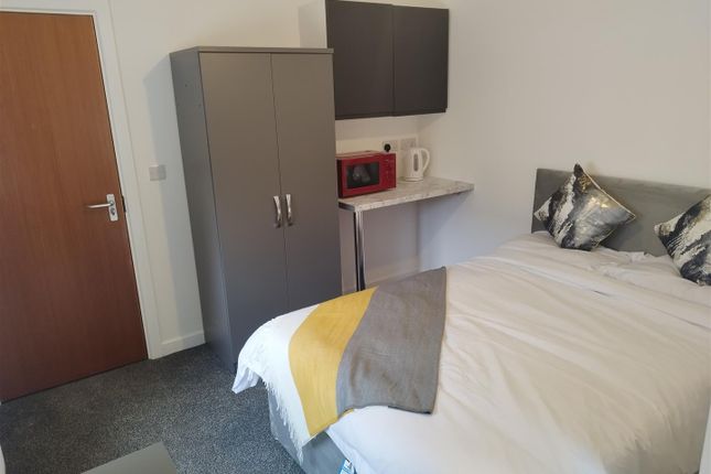 Room 3, 28, St John Street, Mansfield photo 2