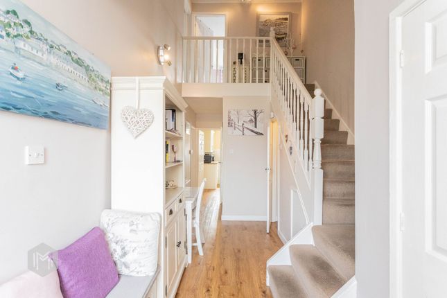27 Everard Close, Manchester photo 4