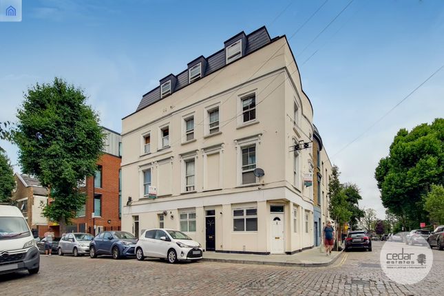 Thumbnail Studio to rent in Woodfield Road, London