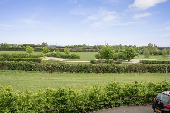 2 Stevenson Walk, Bedford photo 2