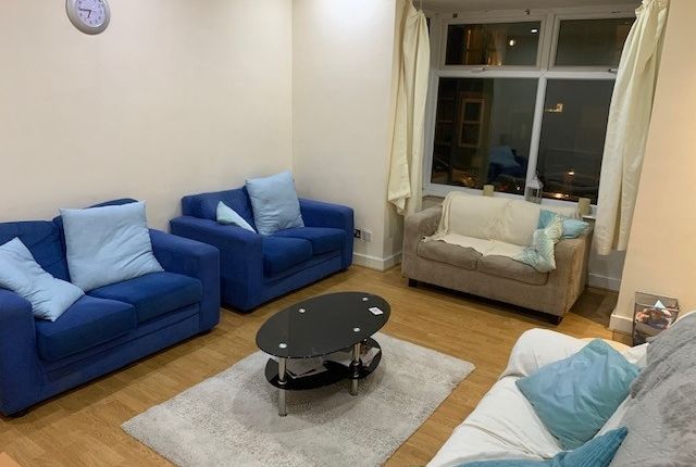 Bright, Neatly Furnished Living Room With Comfy So...