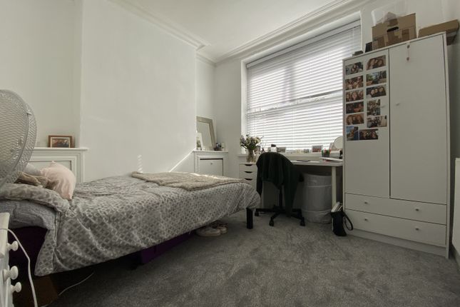4, Gladys Street, Cardiff photo 4