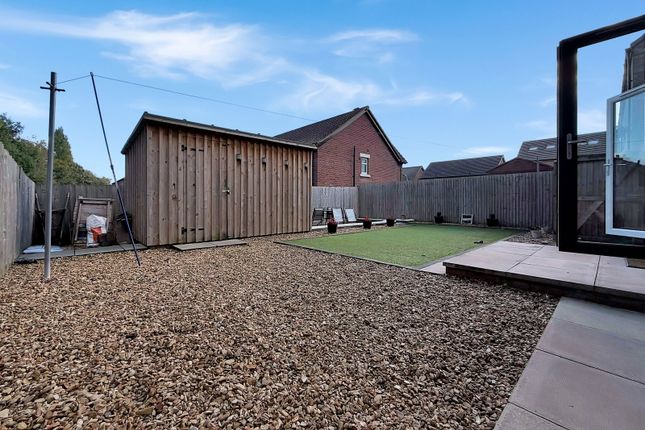 4, Dunlin Close, Carlisle photo 3