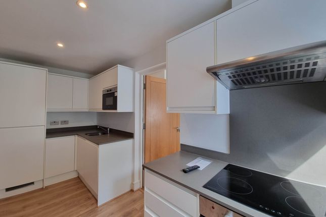 48, Hampden Road, London photo 4