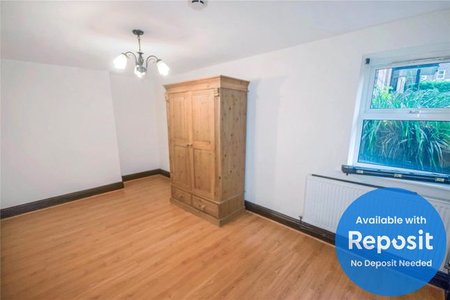 2, 20, Sandwich Road, Monton photo 4