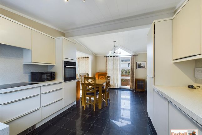 8, Milano Avenue, Martlesham Heath Ipswich photo 4