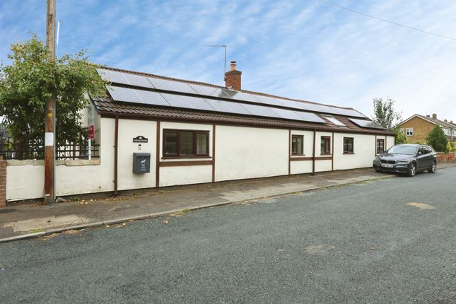 3 Bedroom House in DN7 5SU