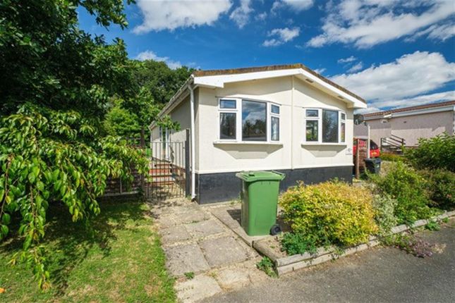 Thumbnail Mobile/park home for sale in Ash Way, Caerwnon Park, Builth Wells