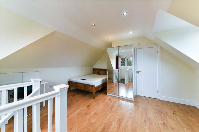 Flat for sale in Station Parade, Chiswick