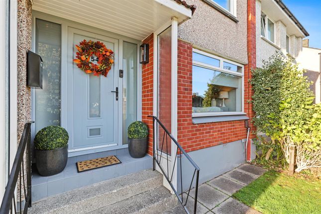 Breval Crescent, Clydebank photo 3