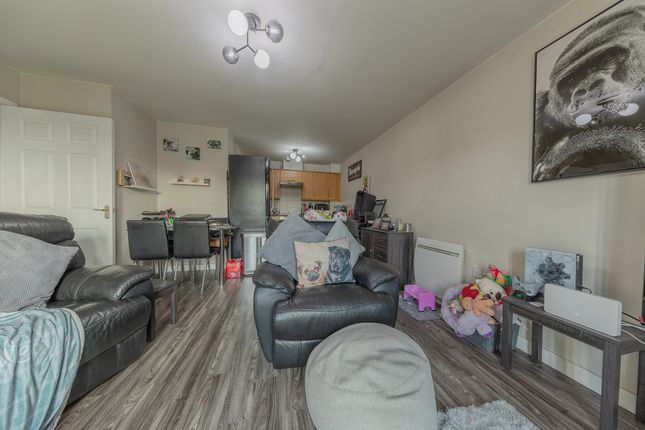 6, Capercaillie Drive, Cannock photo 3
