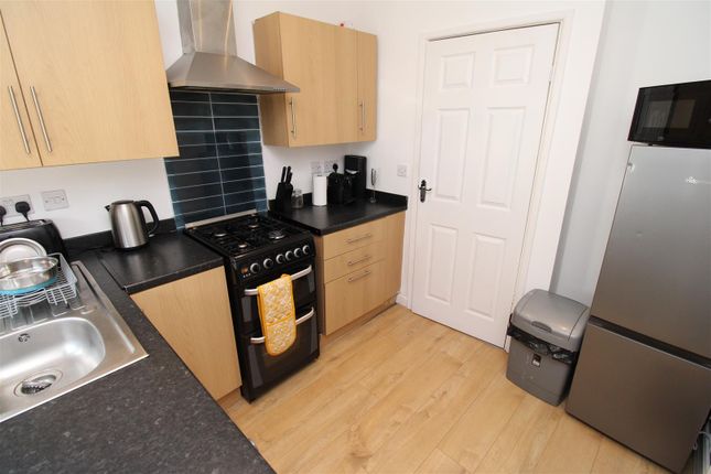 Terraced house to rent in North Road, Porth