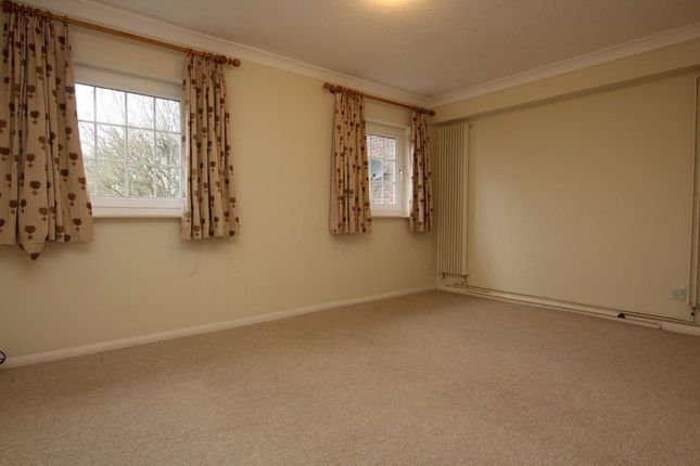 Property to rent in Heatherdale Close, Kingston Upon Thames