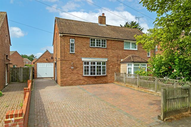 Thumbnail Semi-detached house to rent in Lalleford Road, Luton