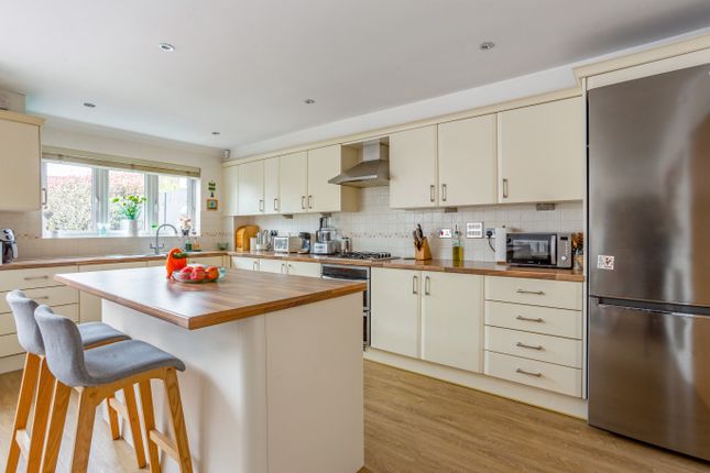 Link-detached house for sale in Montgomery Way, Kenley