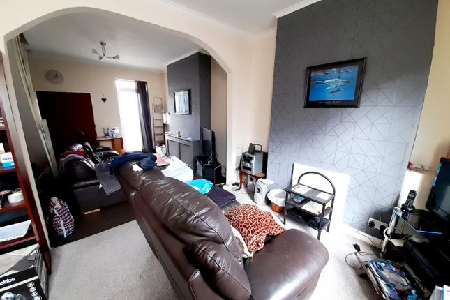 Terraced house for sale in Tower Street, Gainsborough