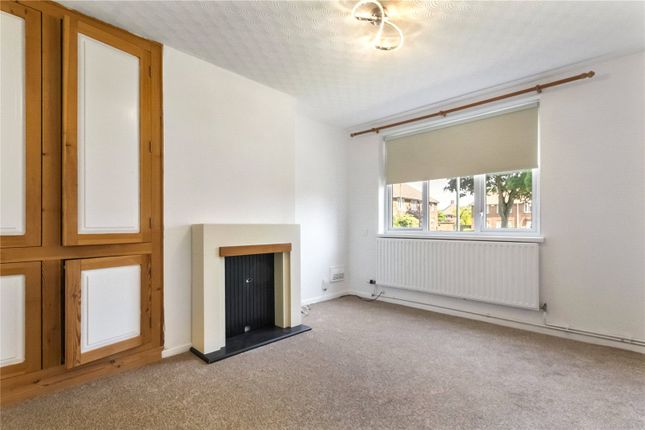 154, Edge Avenue, Grimsby photo 2