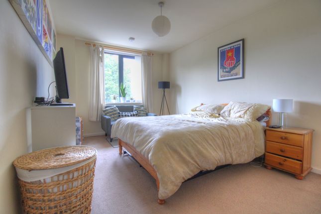 Flat for sale in City Road East, Manchester