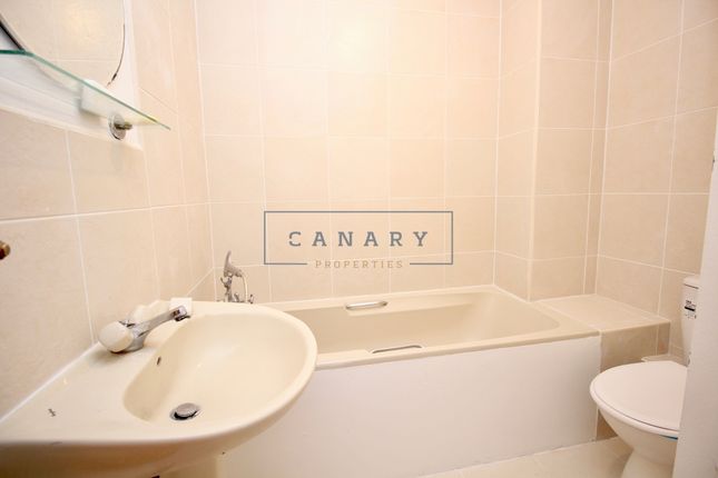 1, Kestrel Close, Colindale photo 3