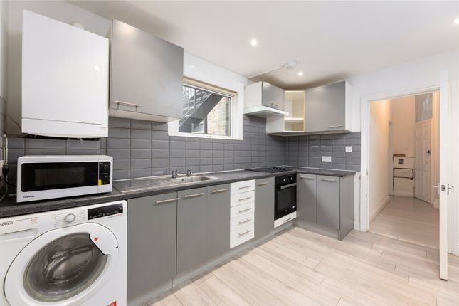 10,, Clonmore Street, Southfields photo 3