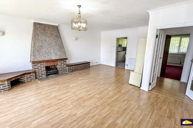 29 Culverlands Close, Stanmore photo 2
