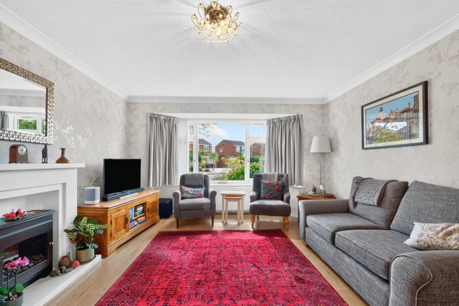 13, Nairn Close, York photo 3