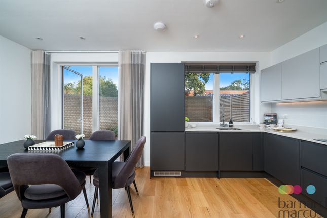 End terrace house for sale in Oak Grove, Muswell Hill, London