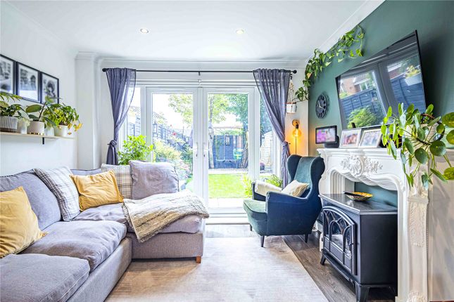 9, Berkeley Square, Hemel Hempstead photo 2