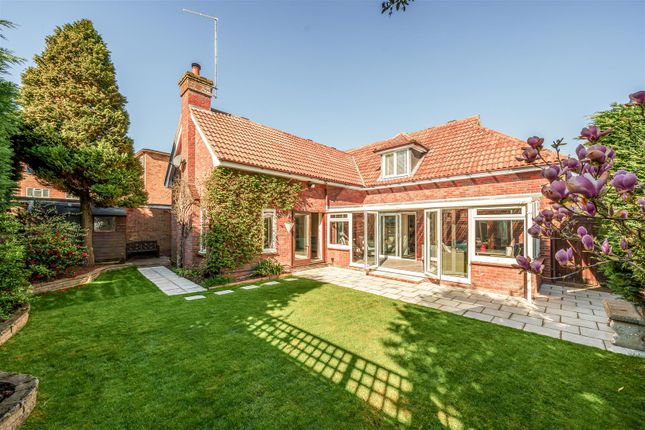 Detached house for sale in Thatcham Gardens, London