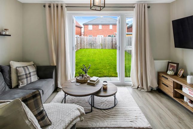 27, Linkinwater Lane, Darlington photo 3
