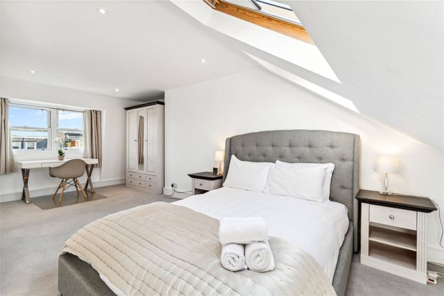 Terraced house for sale in Vera Road, Fulham