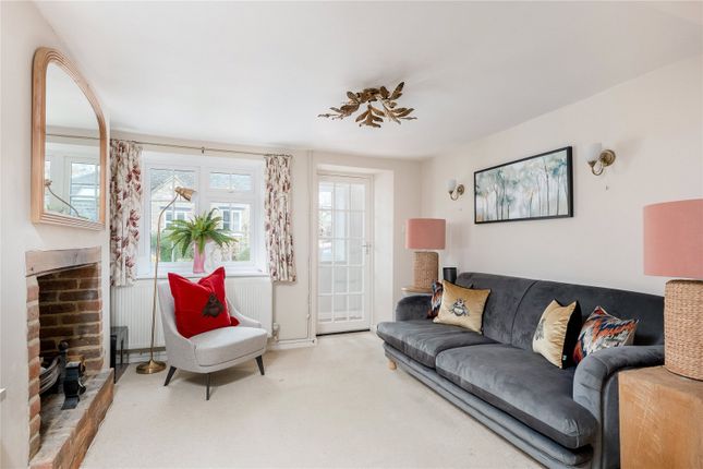 Cowslip Cottage,, Cow Lane, Bicester photo 3